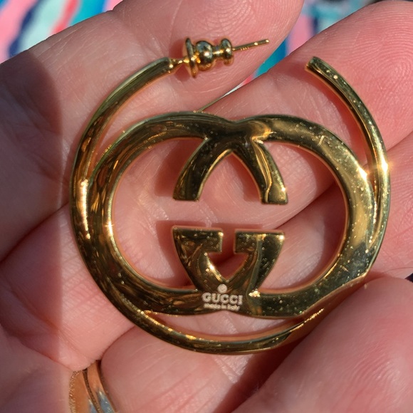 NWOT All Inclusive Set Gucci Hoops!!! - Picture 4 of 8